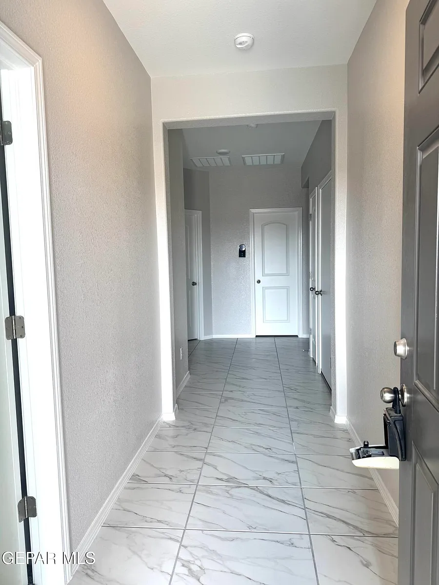 Building Photo - 15129 Resolve Dr