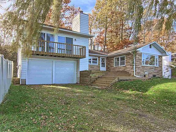 2nd image of 6361 Crystal Ave