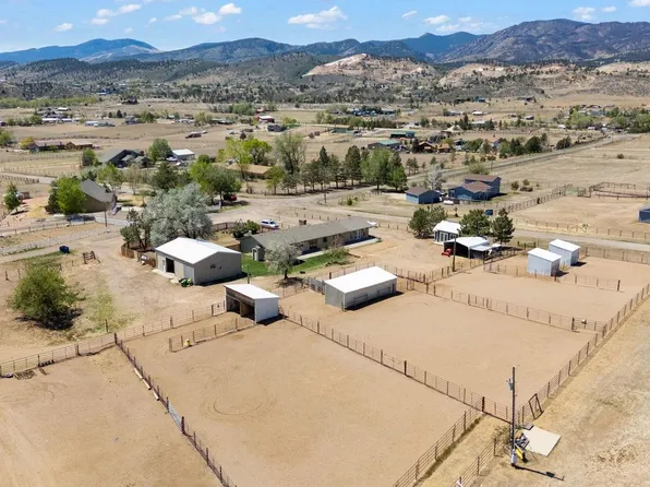 6701 Orchard Dr, Loveland, CO 80538
