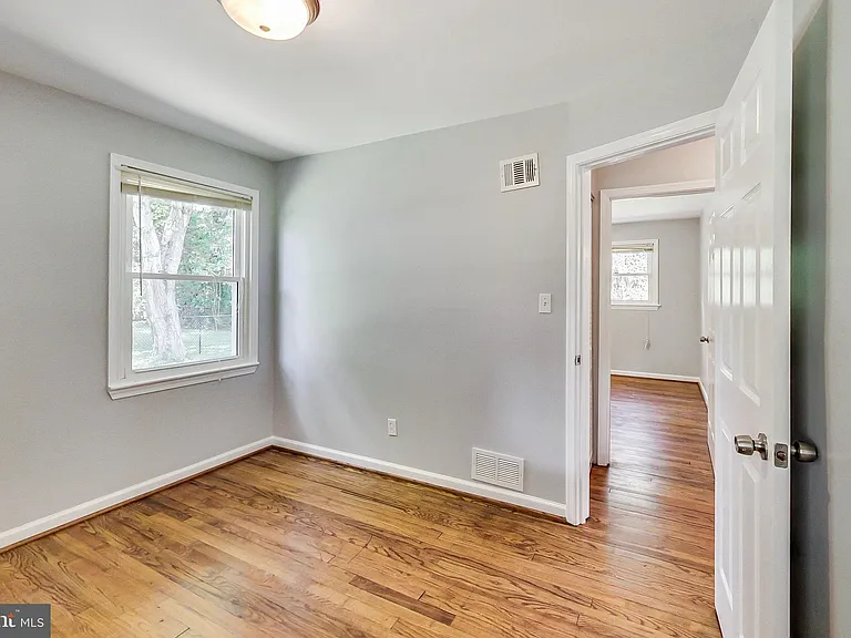6641 Barrett Rd — Photo 18