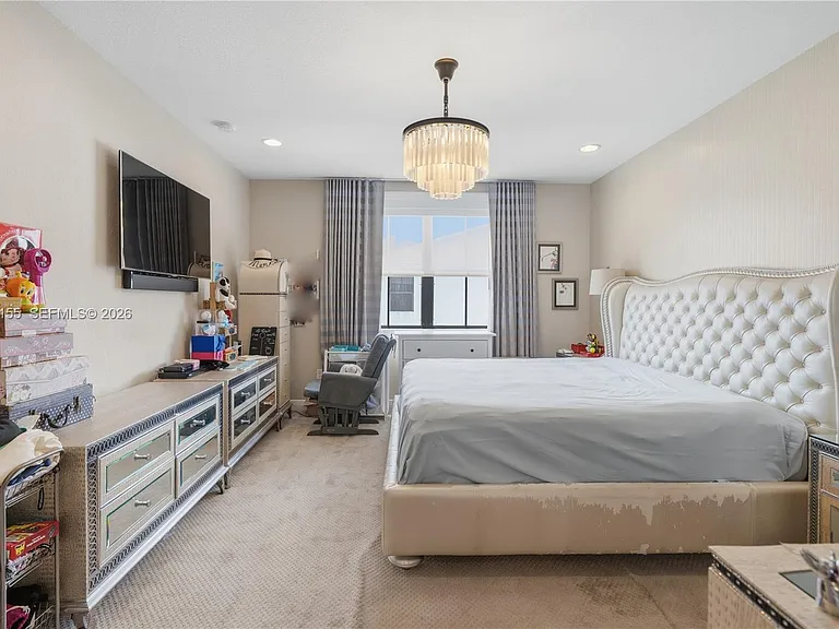1016 NW 99th Psge — Photo 44