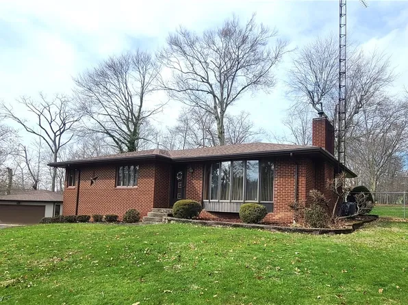52575 Lakeview Dr, Dillonvale, OH 43917