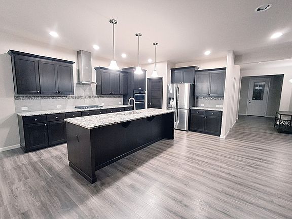 5th image of 4946 Skylark St NE