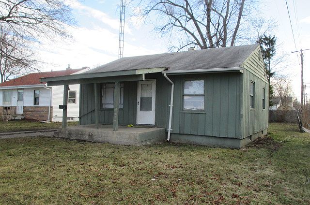 1st image of 250 N Albert Ave