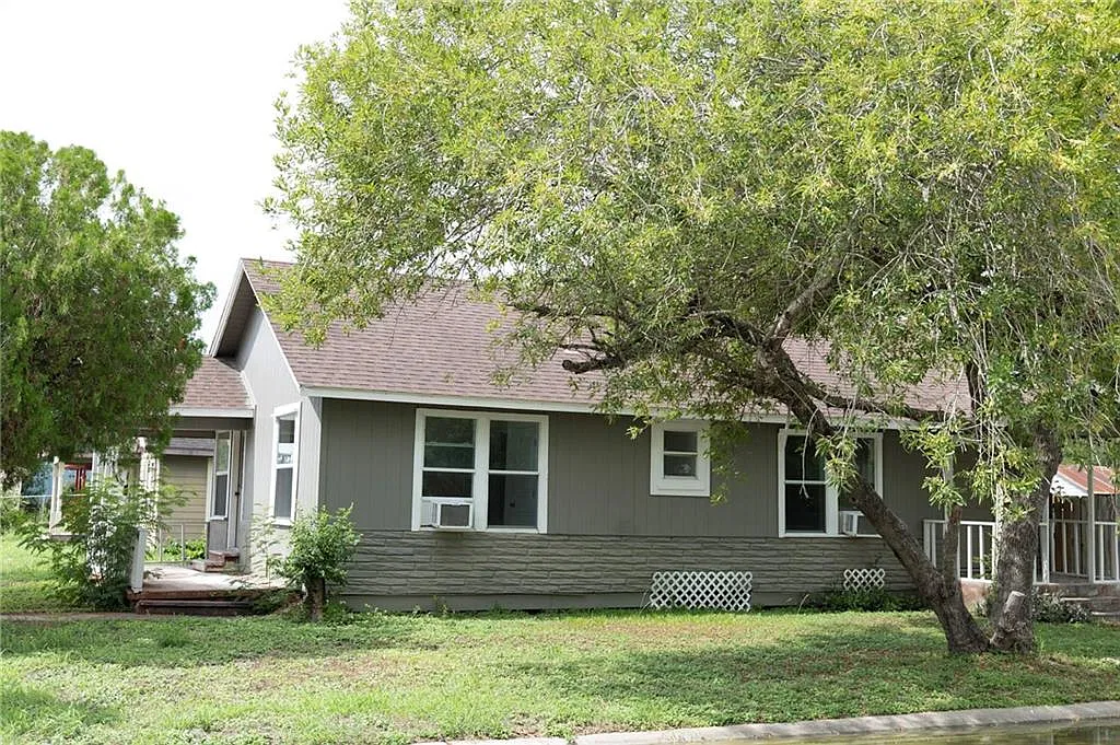3 bed, 1066 sqft, $1,450 — Photo 3