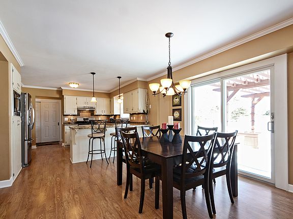Kitchen/Dinette