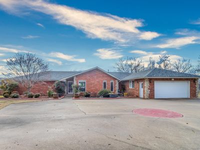 806 Fink Ave, Grove, OK, 74344