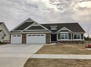 9227 Northfield Dr, Saginaw, MI 48609