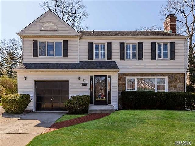 1st image of 92 Cove Dr