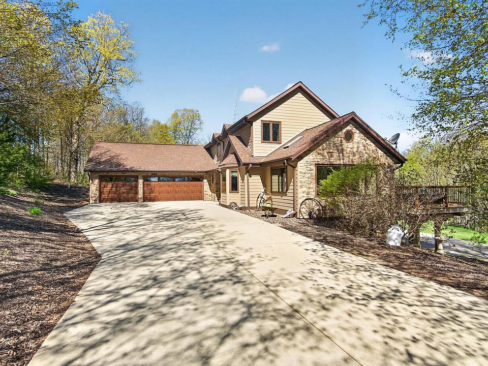 1st image of 9355 St Kilian HEIGHTS