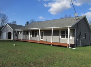 1717 S 33rd Rd, Cadillac, MI 49601