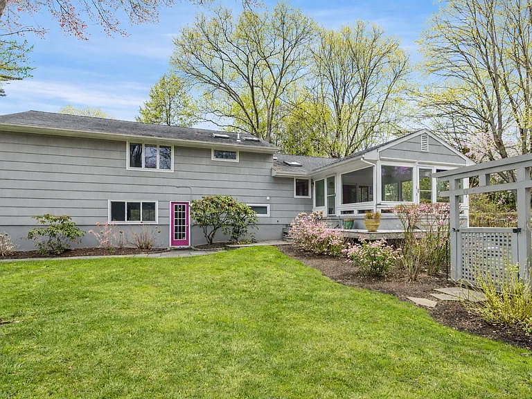 2 Rockyfield Rd — Photo 16