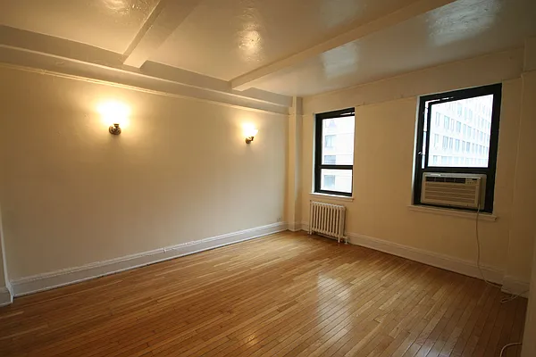 Rented by MetroNest | media 18