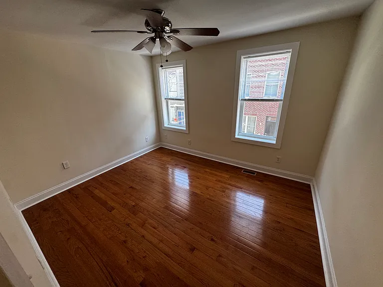 1236 Peters St — Photo 4