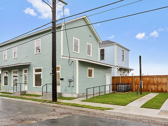 4th image of 4999 Burgundy St