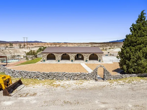 1455 N Curohee St, Moapa Valley, NV 89025