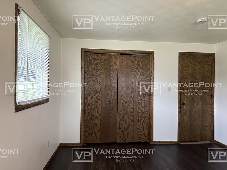 827 Glenpark Dr — Photo 18