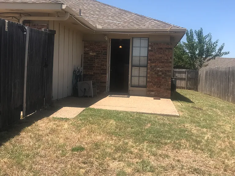 4008 San Mateo Dr — Photo 20
