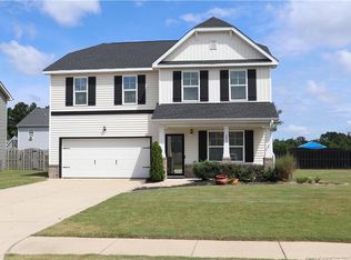 351 Nottingley Dr, Hope Mills, NC 28348