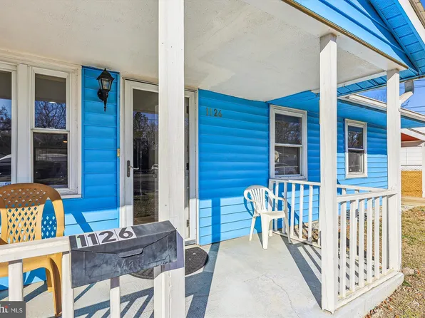 1126 Devonshire Dr, Oxon Hill, MD 20745