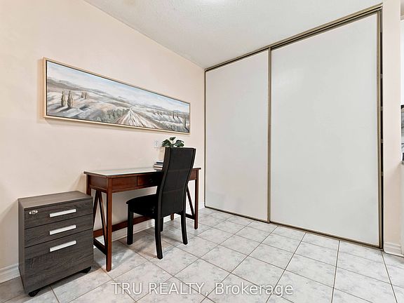5th image of 2154 Orient Park Dr