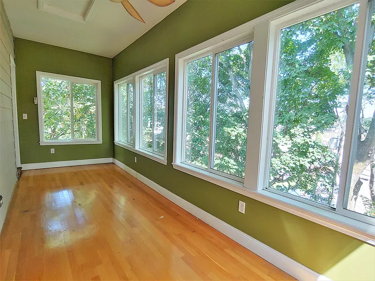 17 Manley St #3 — Photo 14