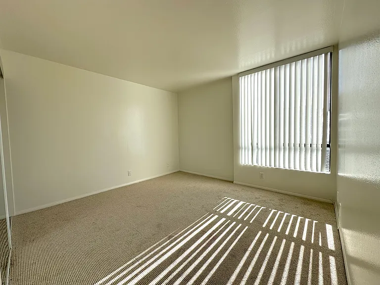 4222 Tujunga Ave #202 — Photo 11