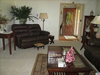 2nd image of 1423 Stadium Dr