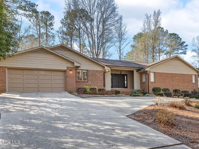 6065 Merion Circle, Sanford, NC, 27332