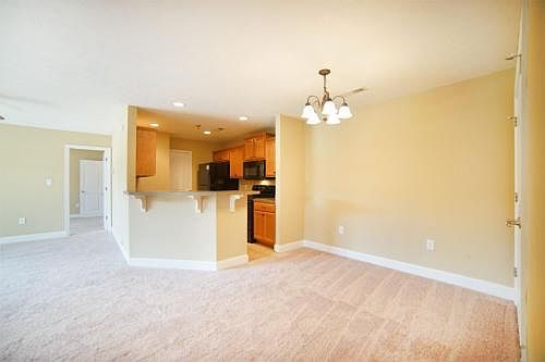 2nd image of 103 Capital St Unit 103