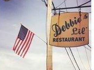 747 Columbia St, Hudson, NY 12534