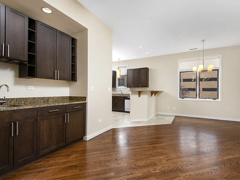 Oak Park Place — Photo 9