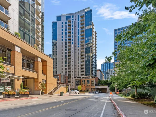 10650 NE 9th Place #1525, Bellevue, WA 98004