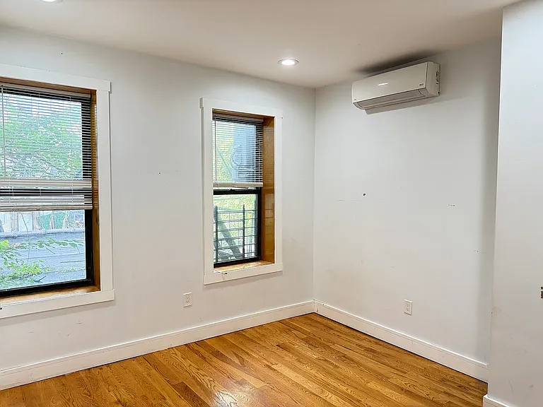 1301 Herkimer St #2 — Photo 17
