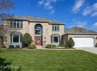 213 W Bailey Rd, Naperville, IL 60565