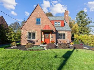 207 Lansdowne Rd, Syracuse, NY 13214