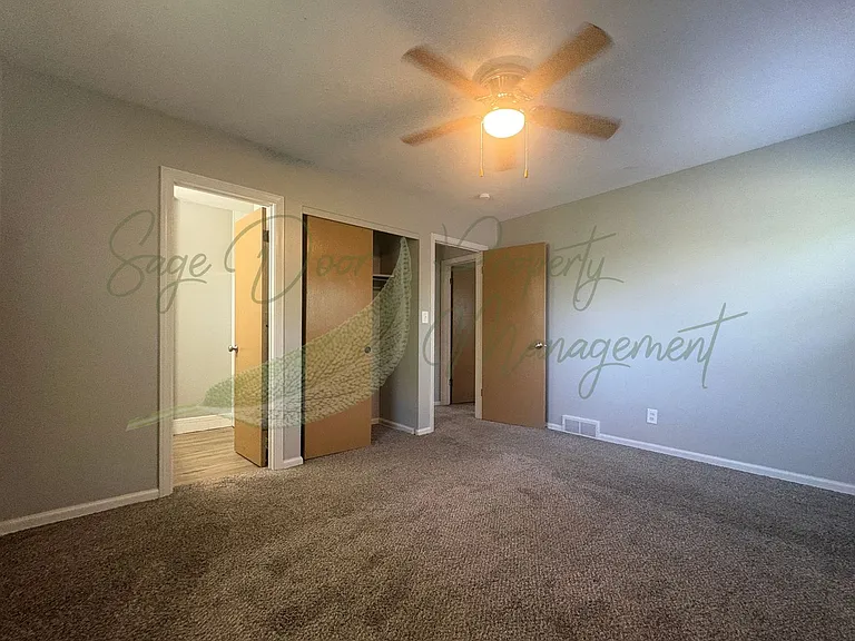 5212 S Union St — Photo 16