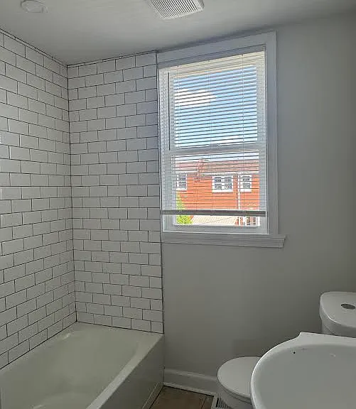 2509 N Heald St — Photo 9