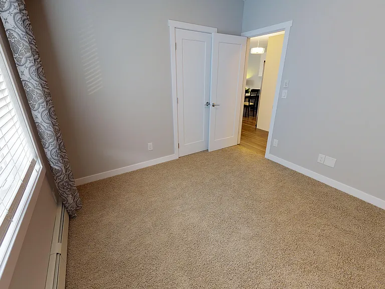 550 4th Ave N — Photo 37