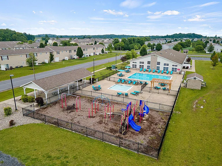 Eagle Ridge Village — Photo 21