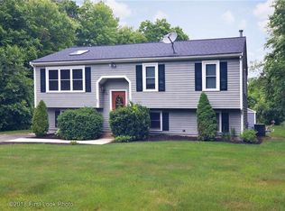 20 Tide Meadows Dr, Berkley, MA 02779