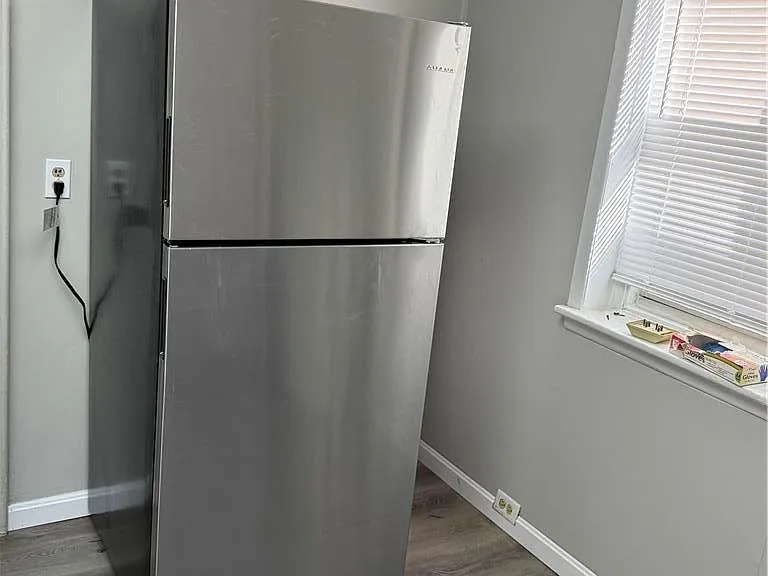 60 E Broad St #2 — Photo 10
