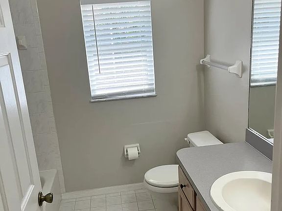 4th image of 2645 53rd Ave