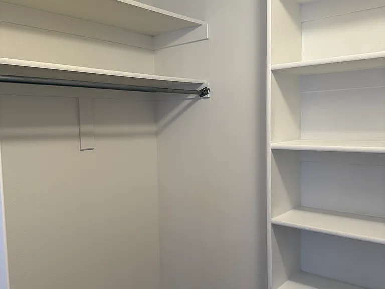 Large Master bedroom, walk-in closet