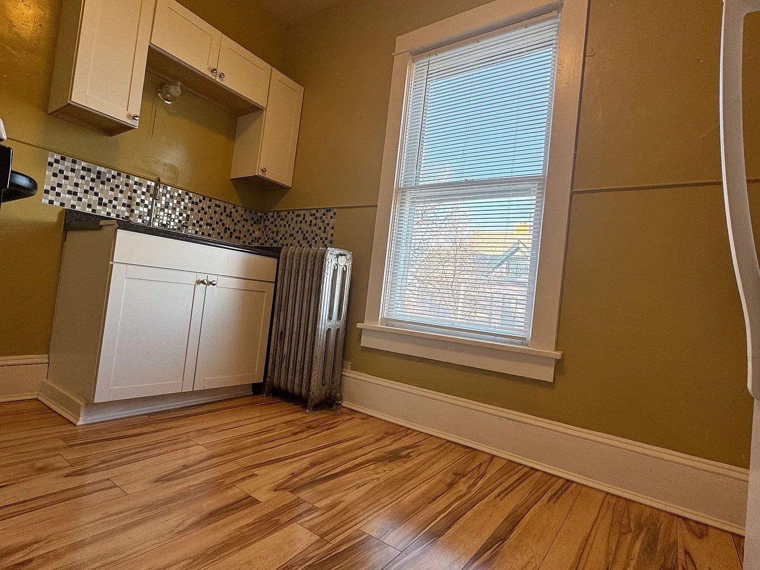 1 bed, $1,225 — Photo 2