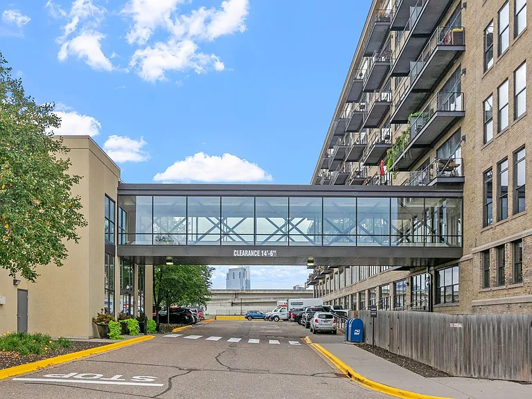 290 Market St #702 — Photo 43