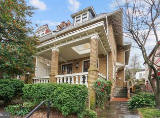 1722 Irving St NW, Washington, DC 20010