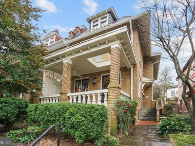 1722 Irving St NW, Washington, DC, 20010