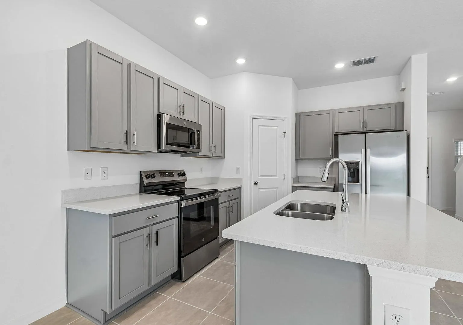 13159 Stable Pl - 13159 Stable Place, Parrish, Florida 34219 — Photo 3