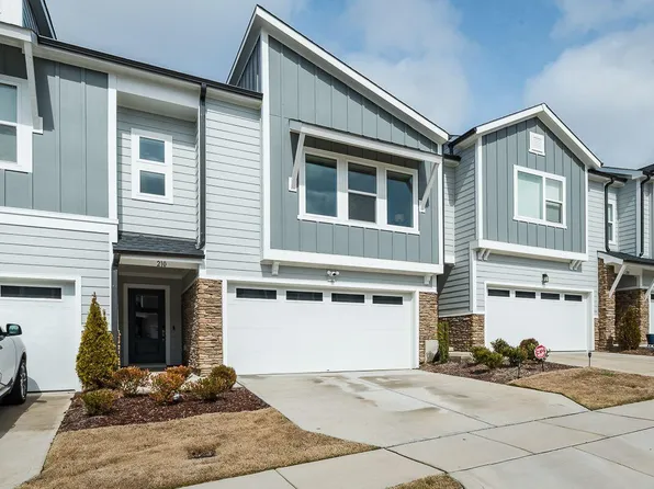 210 Deardom Way, Chapel Hill, NC 27516